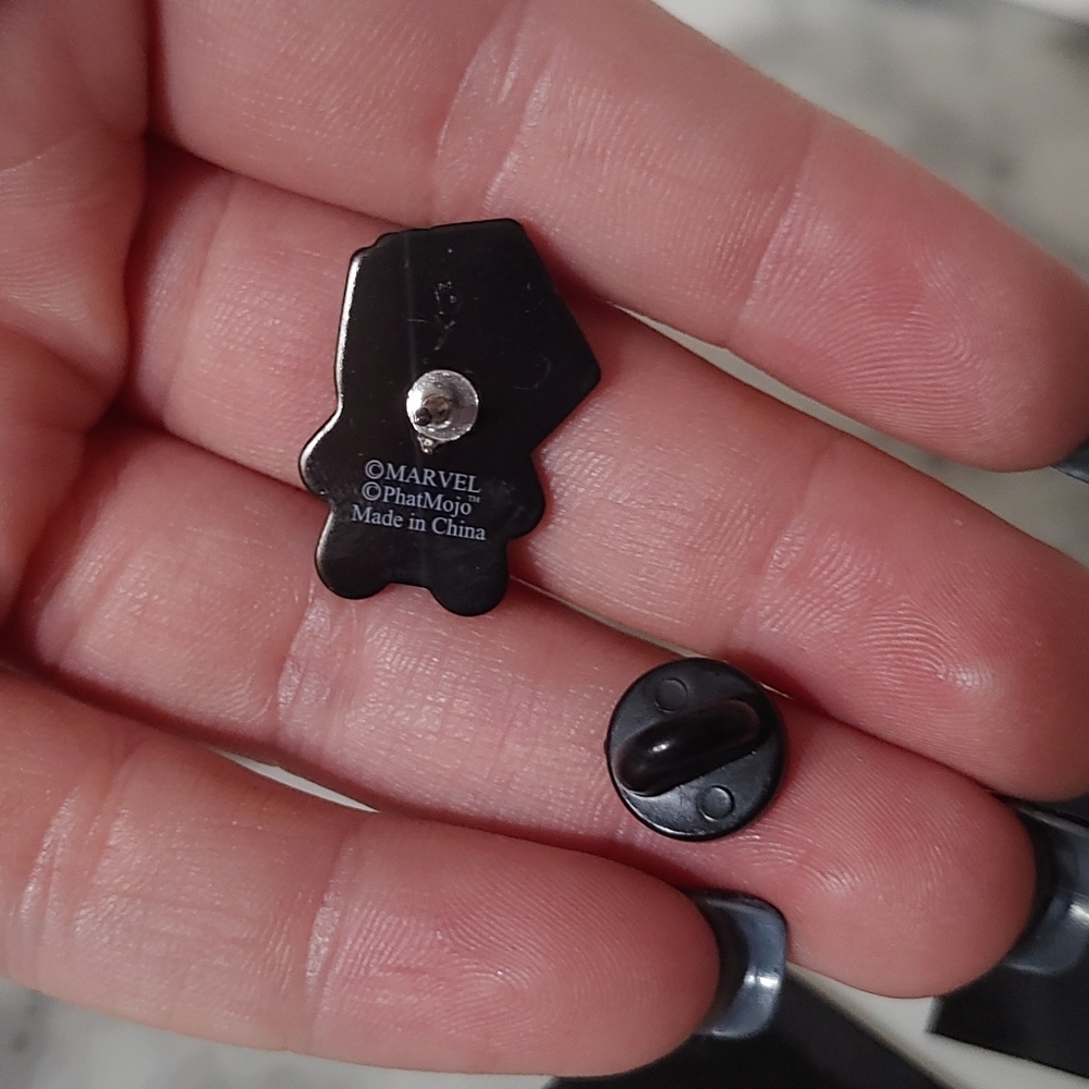 Groot Lapel Pins - Picture 3 of 3